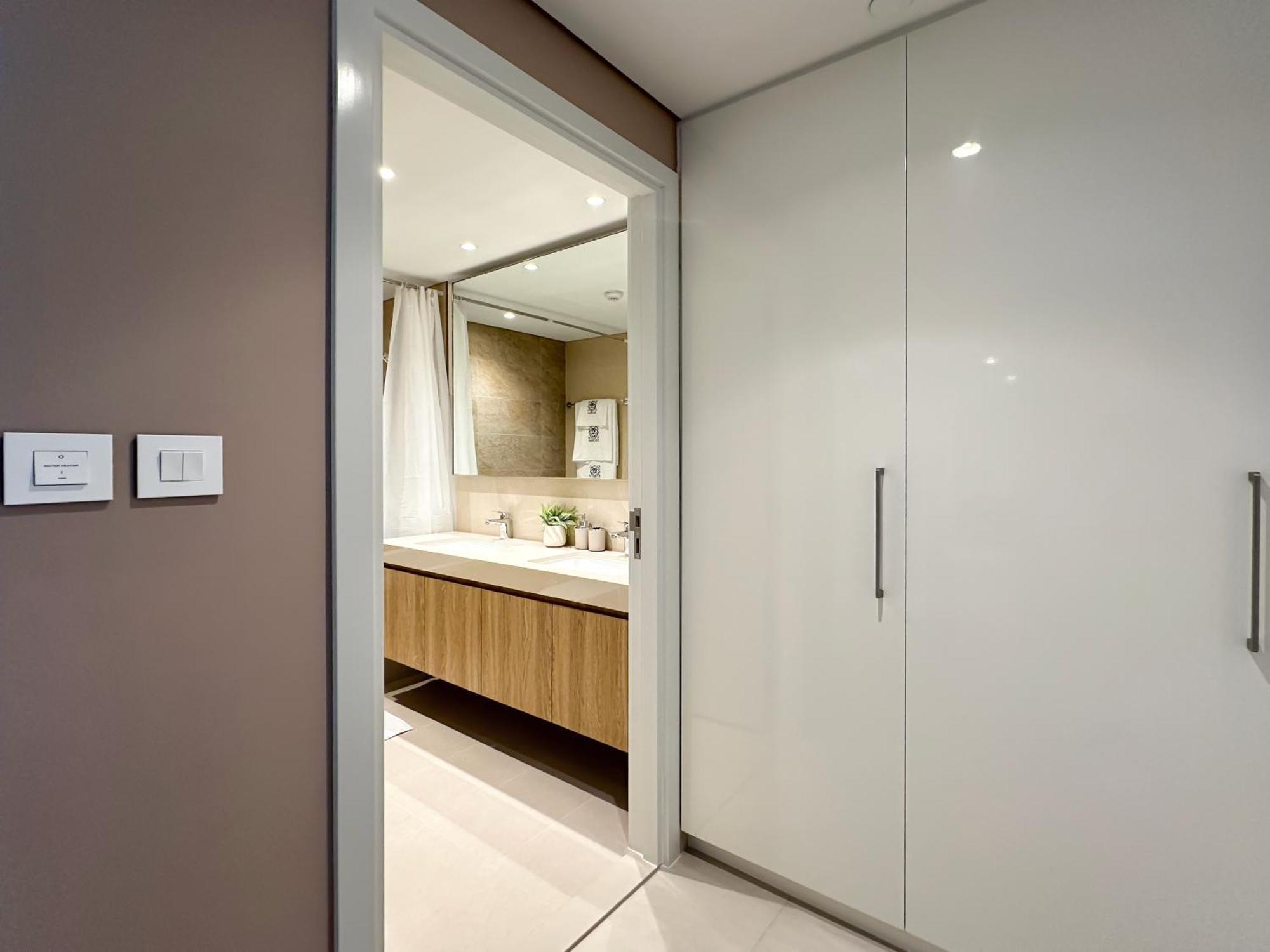Apartment Sky High Luxury 50th Flr Lux 2bdr In Downtown *